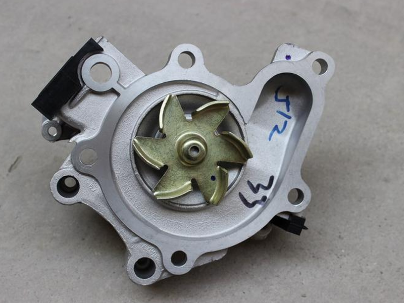 Combien de temps dure une pompe à eau de voiture?